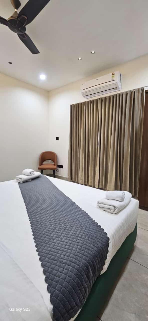 Shree Jalaram Resort Kodāe Exterior foto